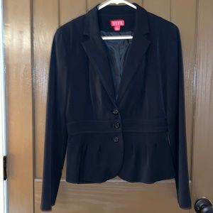 Blacked ELLE blazer size 6..like new